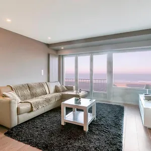 Appartement Montezuma Luxe Studio Met Frontaal Zeezicht Zonder Aparte Slaapkamer, Oostende