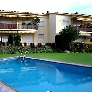 https://laura-mar.catalonia-hotels.com